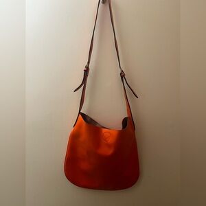 Matt & Nat Vibrant Orange Shoulder Bag